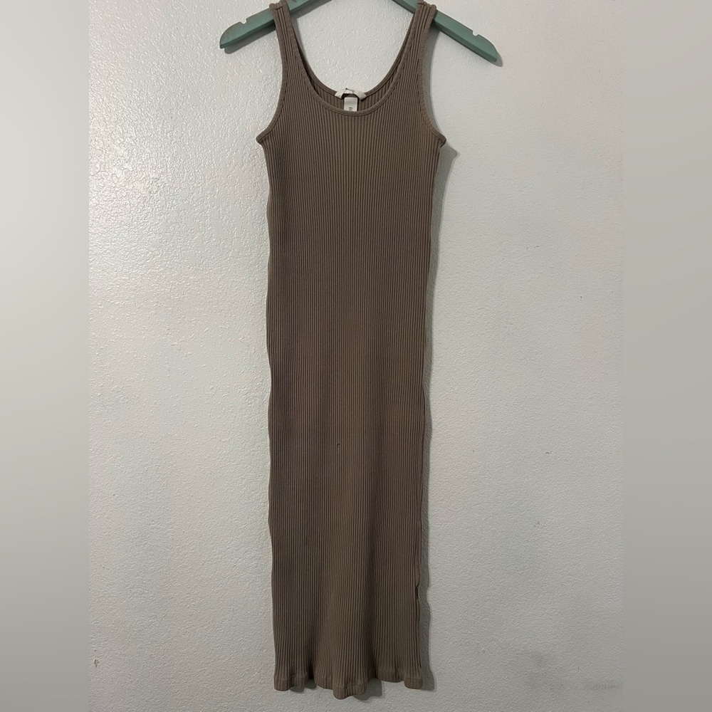 H&M Taupe Sleeveless Maxi Dress - Picture 3 of 7